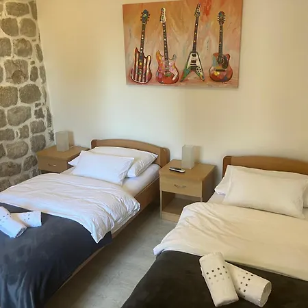 Welcome - Old Town *