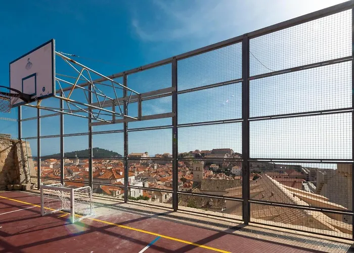 Welcome - Old Town *